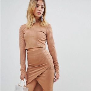 Boohoo Ribbed Long Sleeve Crop Top